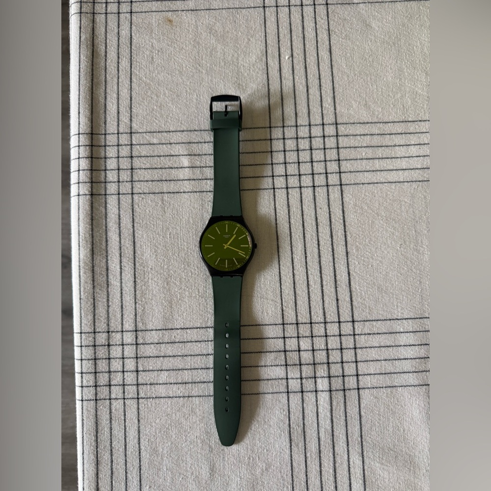 Swatch Swiss Men’s Forest Green Silicone Watch- and will suit women too